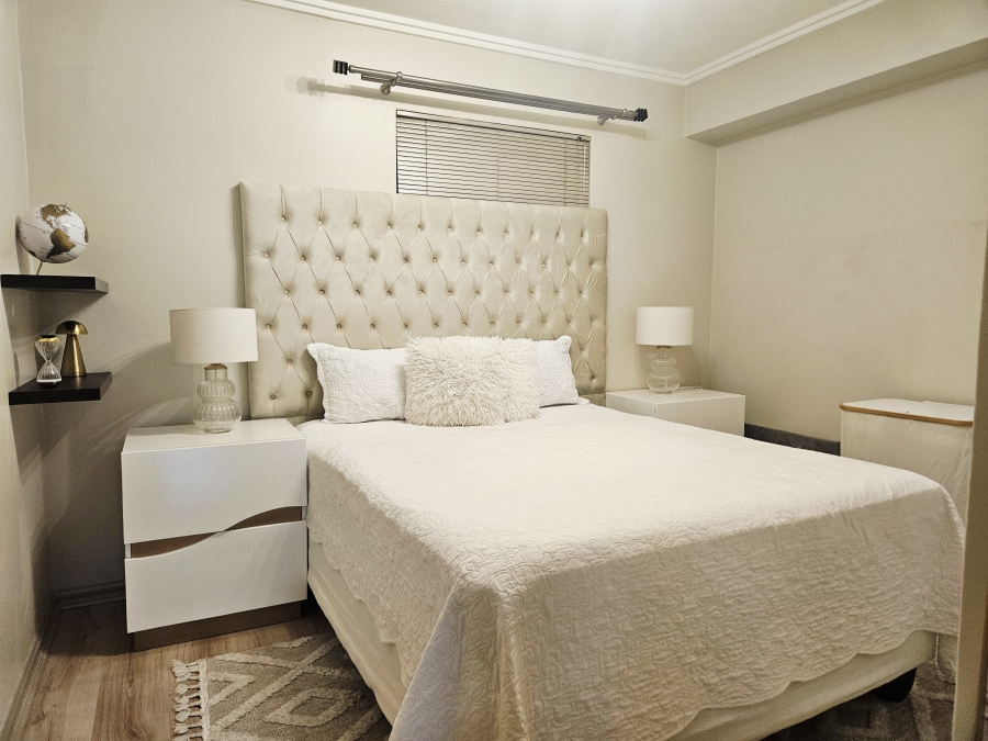 2 Bedroom Property for Sale in Sherwood KwaZulu-Natal