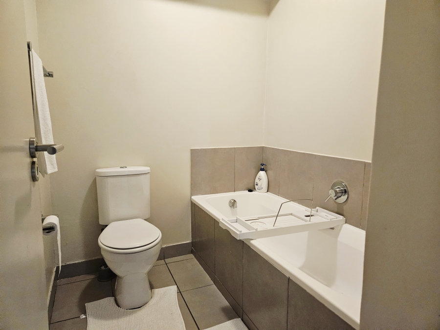 2 Bedroom Property for Sale in Sherwood KwaZulu-Natal