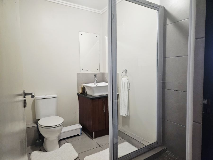 2 Bedroom Property for Sale in Sherwood KwaZulu-Natal