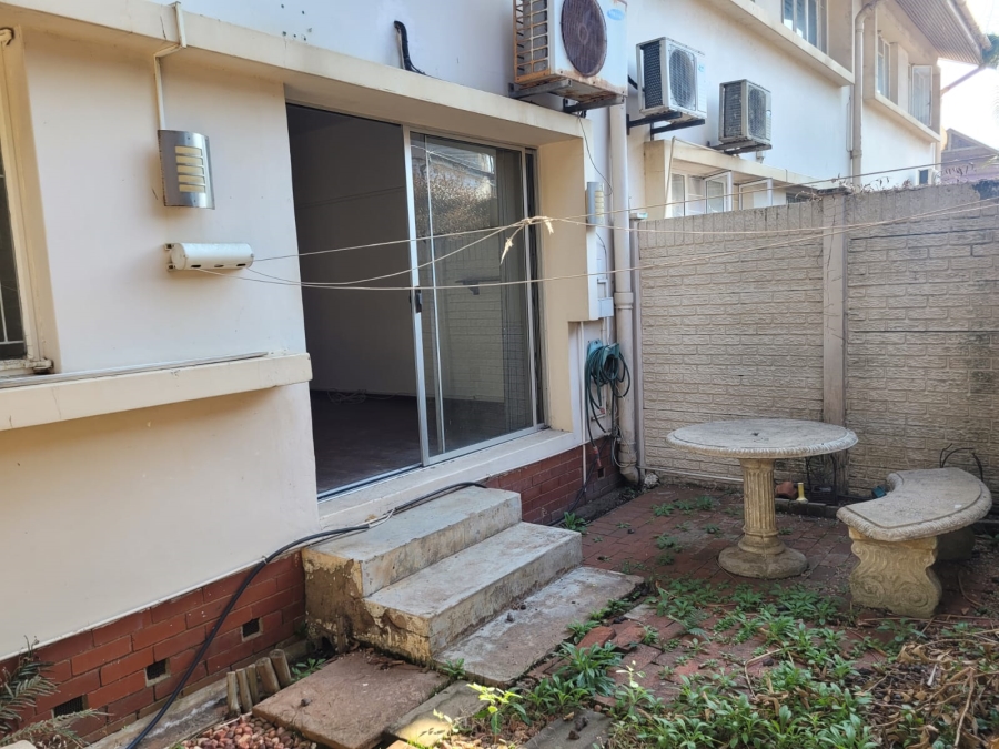 To Let 2 Bedroom Property for Rent in Morningside KwaZulu-Natal