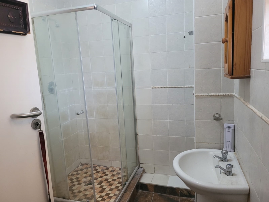 To Let 2 Bedroom Property for Rent in Morningside KwaZulu-Natal