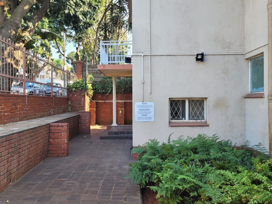 To Let 2 Bedroom Property for Rent in Morningside KwaZulu-Natal