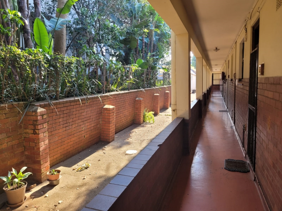 To Let 2 Bedroom Property for Rent in Morningside KwaZulu-Natal