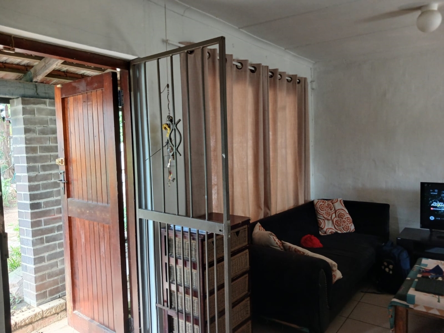 To Let 1 Bedroom Property for Rent in Cowies Hill Park KwaZulu-Natal