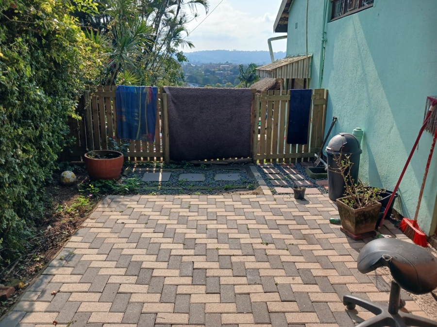 To Let 1 Bedroom Property for Rent in Cowies Hill Park KwaZulu-Natal
