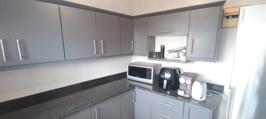 1 Bedroom Property for Sale in Musgrave KwaZulu-Natal