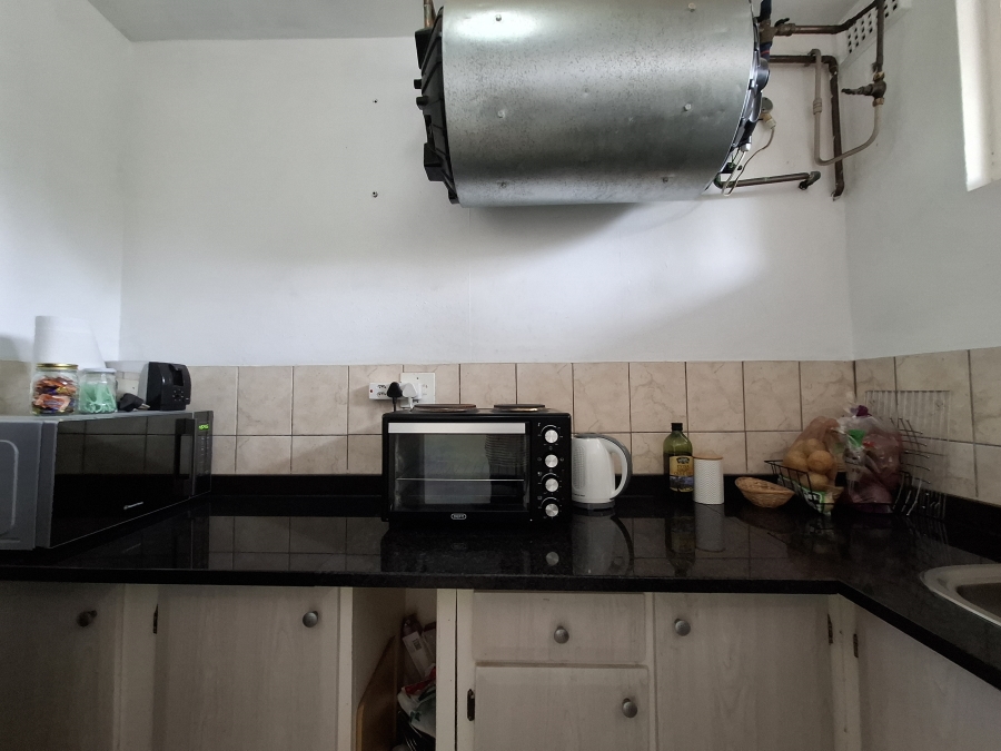 To Let 1 Bedroom Property for Rent in Pinetown KwaZulu-Natal