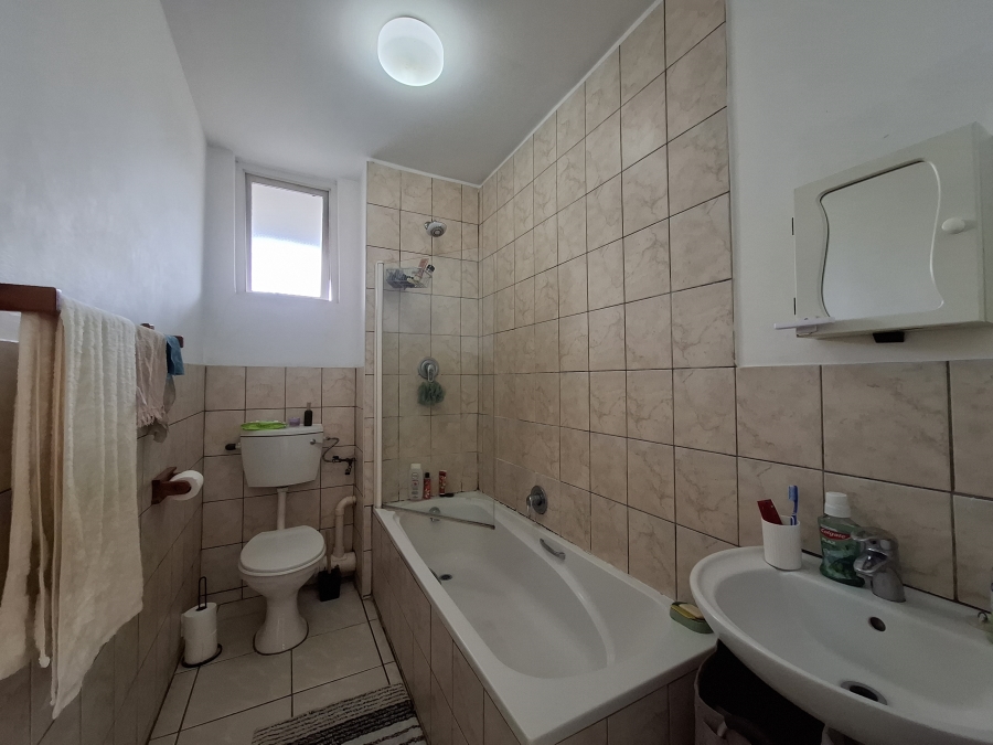 To Let 1 Bedroom Property for Rent in Pinetown KwaZulu-Natal