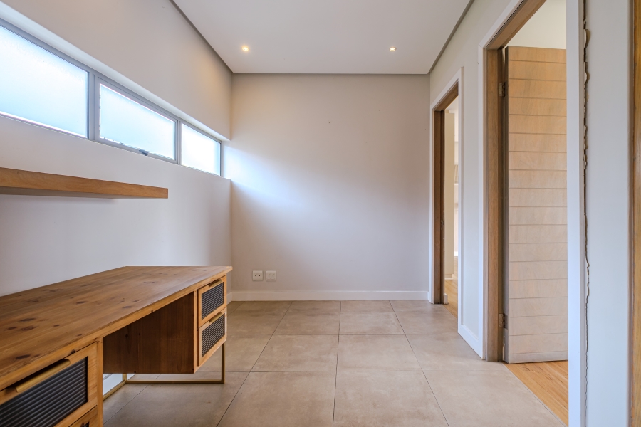 4 Bedroom Property for Sale in Dunkirk Estate KwaZulu-Natal