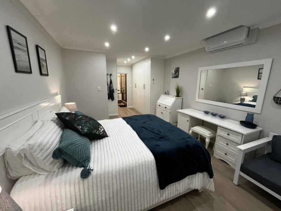3 Bedroom Property for Sale in Sheffield Beach KwaZulu-Natal