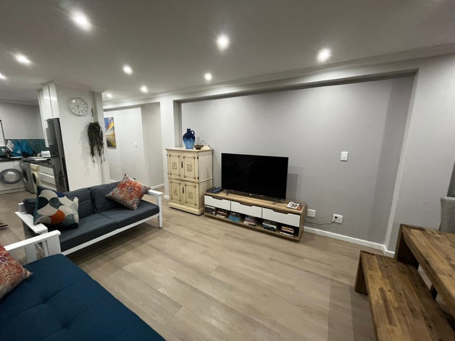 3 Bedroom Property for Sale in Sheffield Beach KwaZulu-Natal