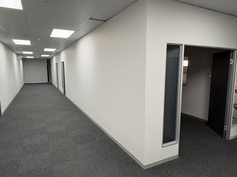 To Let Commercial Property for Rent in La Mercy KwaZulu-Natal