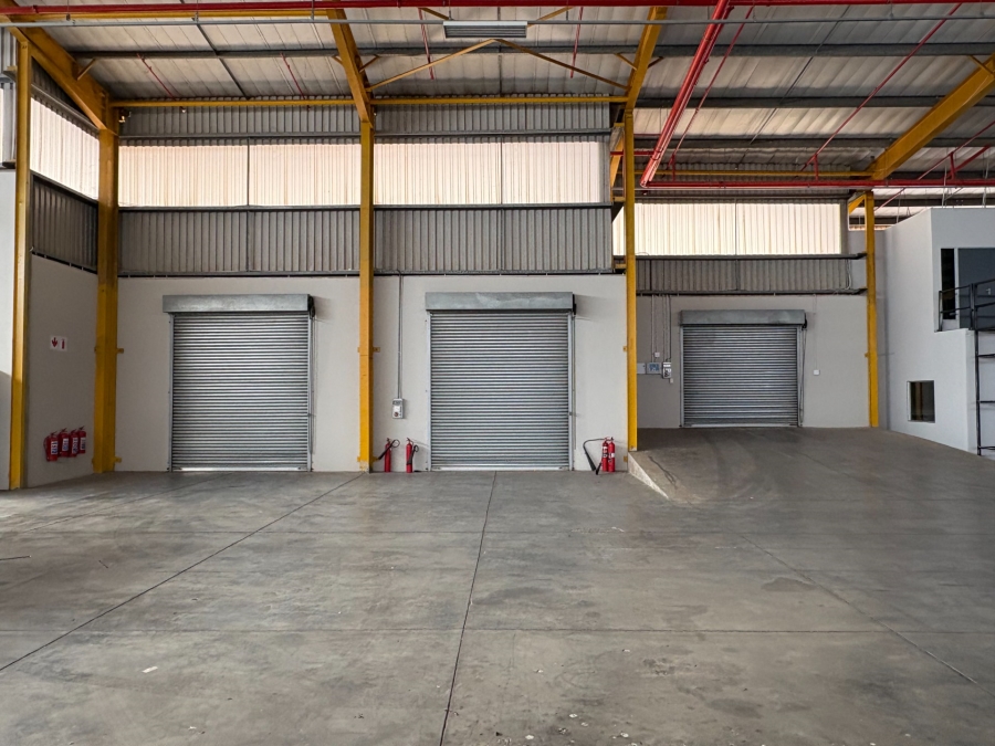 To Let Commercial Property for Rent in La Mercy KwaZulu-Natal