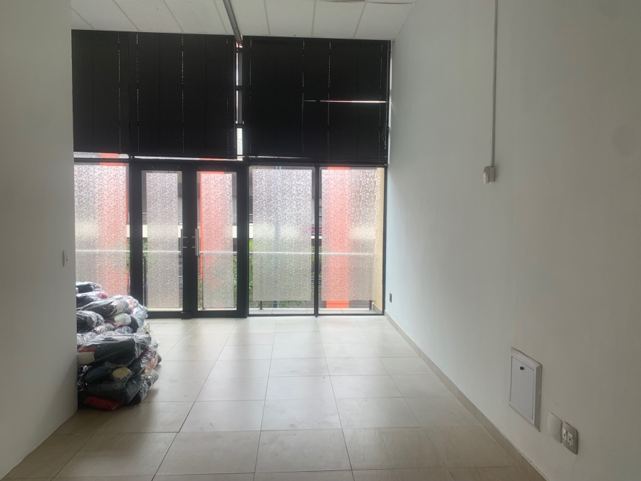 To Let Commercial Property for Rent in Umhlanga Ridge KwaZulu-Natal
