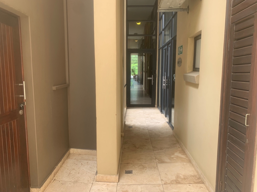 To Let Commercial Property for Rent in Umhlanga Ridge KwaZulu-Natal