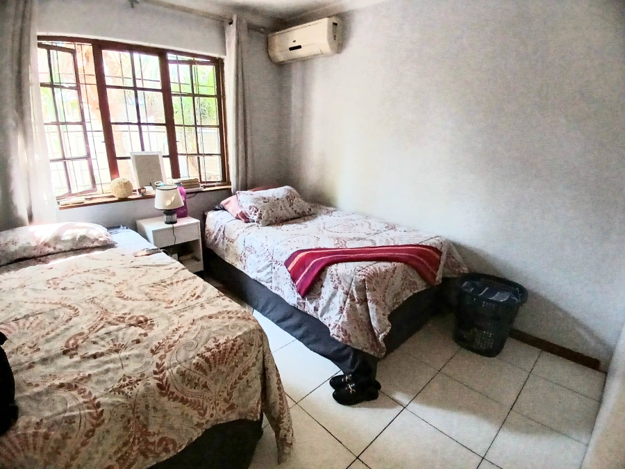 2 Bedroom Property for Sale in Glenwood KwaZulu-Natal