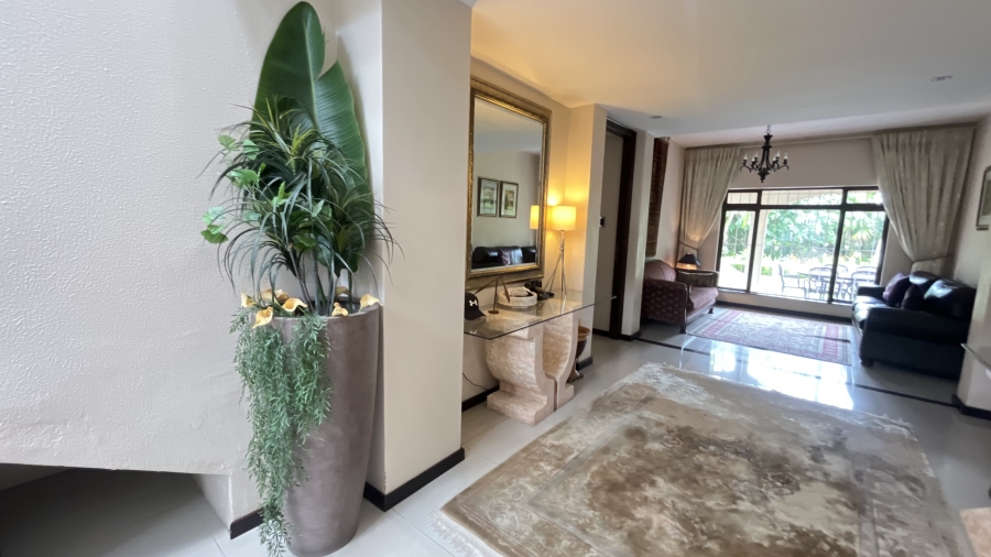 6 Bedroom Property for Sale in Umhlanga KwaZulu-Natal
