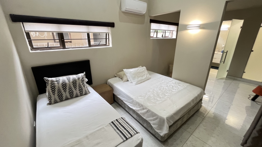 6 Bedroom Property for Sale in Umhlanga KwaZulu-Natal