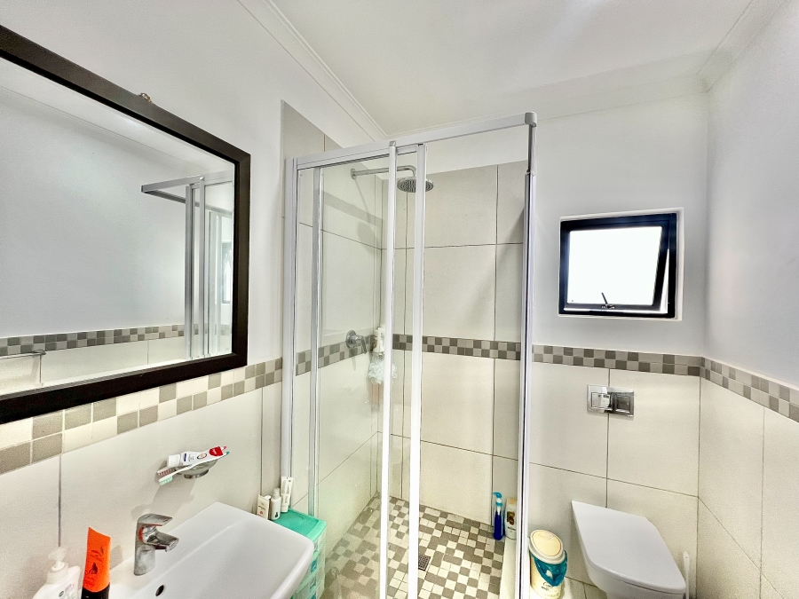 2 Bedroom Property for Sale in Umhlanga Ridge KwaZulu-Natal