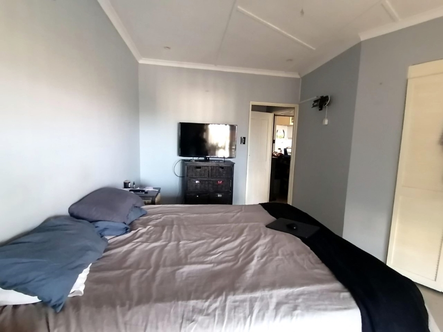 2 Bedroom Property for Sale in Westbrook KwaZulu-Natal
