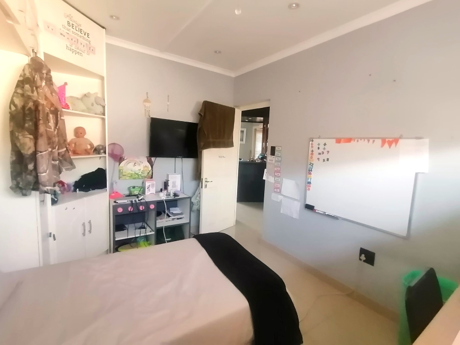 2 Bedroom Property for Sale in Westbrook KwaZulu-Natal