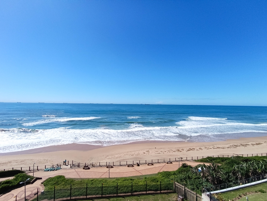 2 Bedroom Property for Sale in Umhlanga KwaZulu-Natal