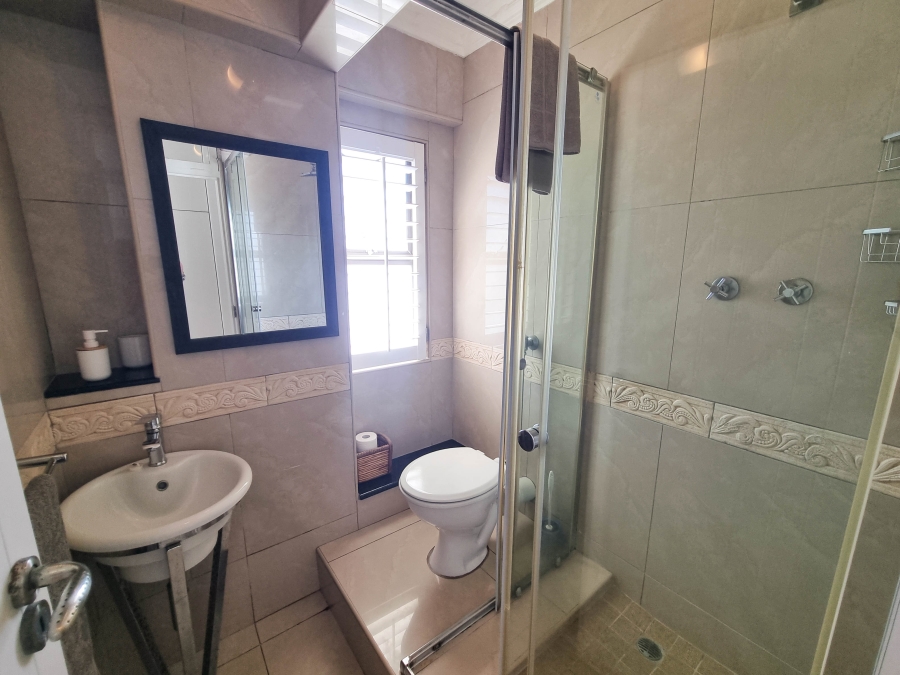 2 Bedroom Property for Sale in Umhlanga KwaZulu-Natal