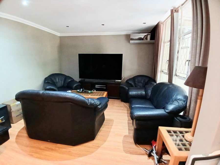 2 Bedroom Property for Sale in Musgrave KwaZulu-Natal