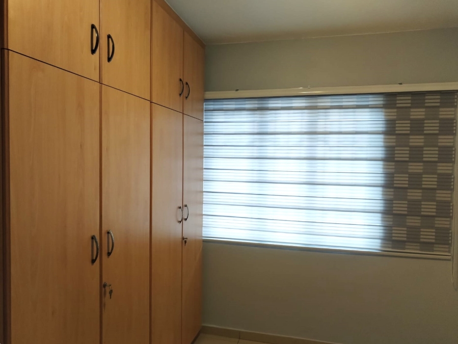 2 Bedroom Property for Sale in Burbreeze KwaZulu-Natal