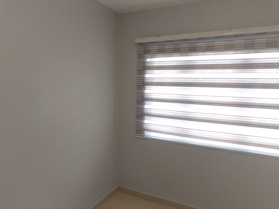 2 Bedroom Property for Sale in Burbreeze KwaZulu-Natal