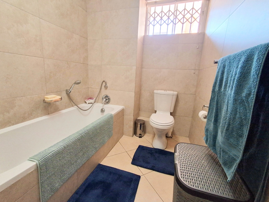 4 Bedroom Property for Sale in Glenwood KwaZulu-Natal