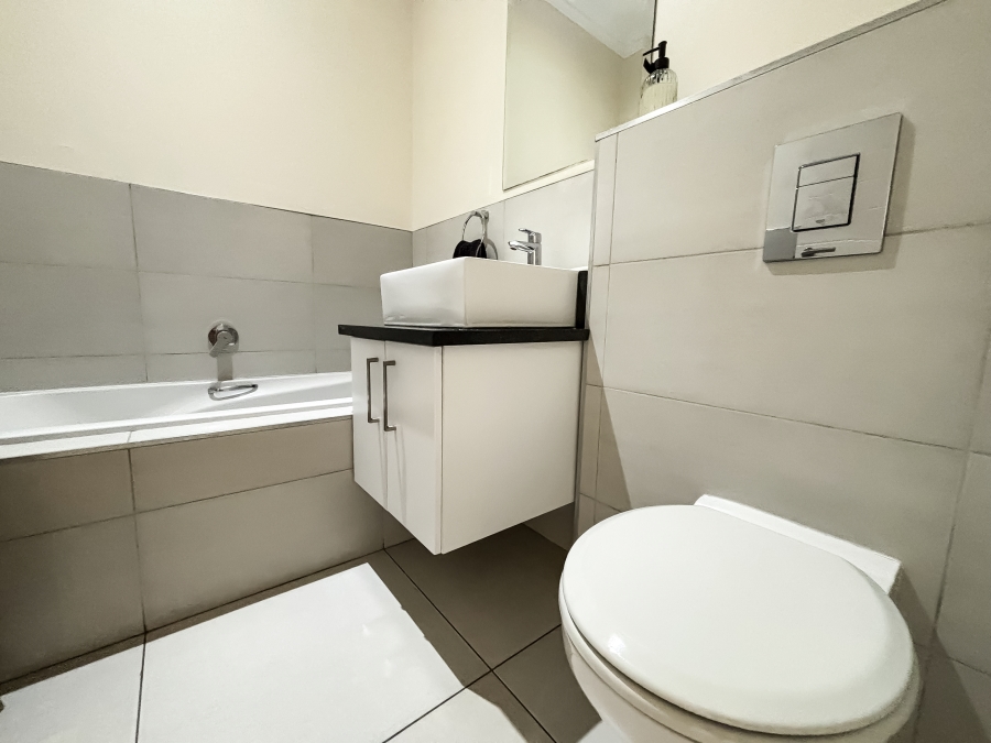 2 Bedroom Property for Sale in La Lucia KwaZulu-Natal