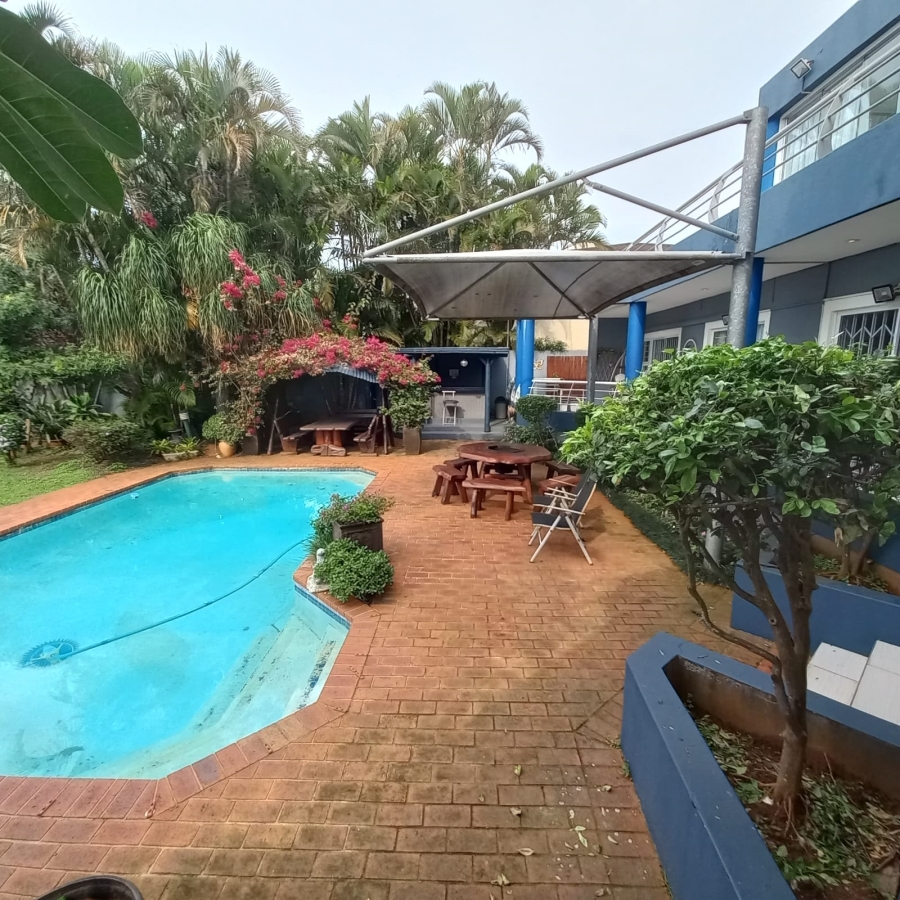 To Let 6 Bedroom Property for Rent in Umhlanga Ridge KwaZulu-Natal