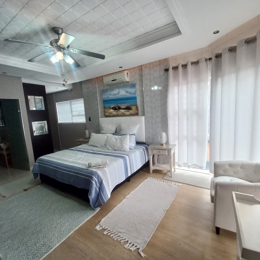 To Let 6 Bedroom Property for Rent in Umhlanga Ridge KwaZulu-Natal