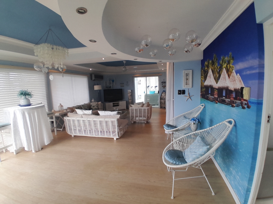 To Let 6 Bedroom Property for Rent in Umhlanga Ridge KwaZulu-Natal