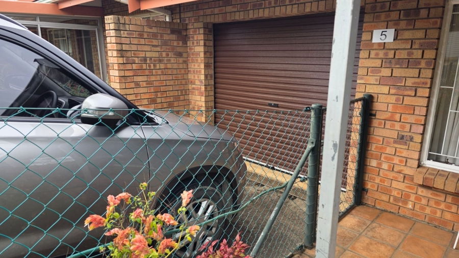 1 Bedroom Property for Sale in Amberfield KwaZulu-Natal