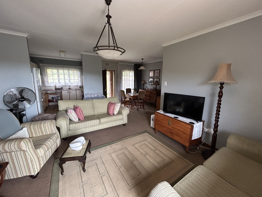 To Let 3 Bedroom Property for Rent in Hilton Gardens KwaZulu-Natal