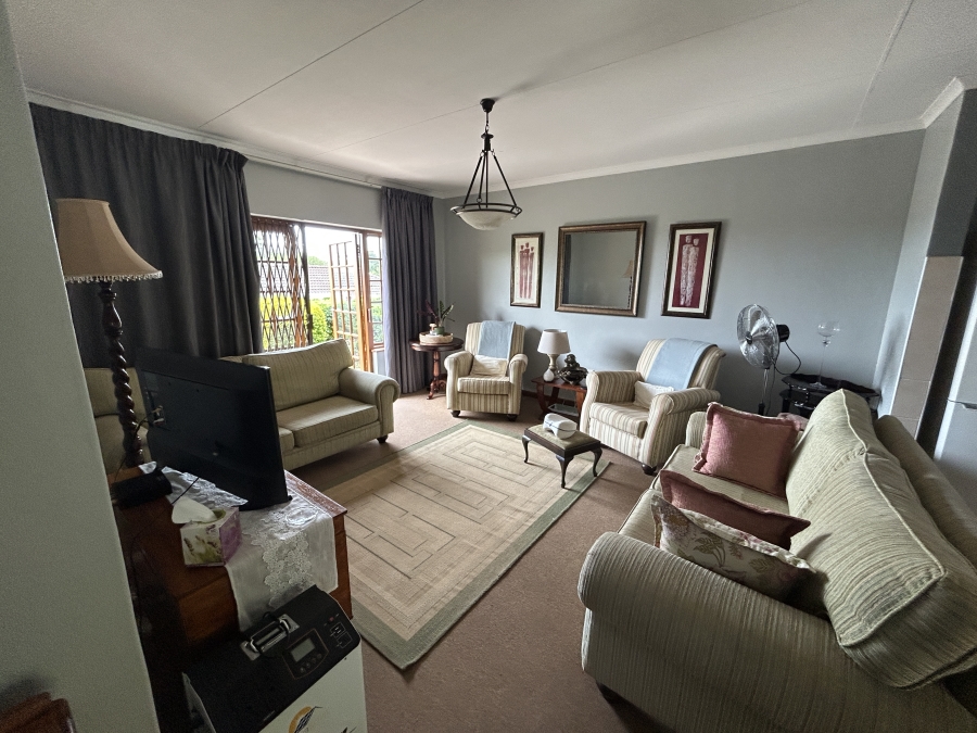 To Let 3 Bedroom Property for Rent in Hilton Gardens KwaZulu-Natal