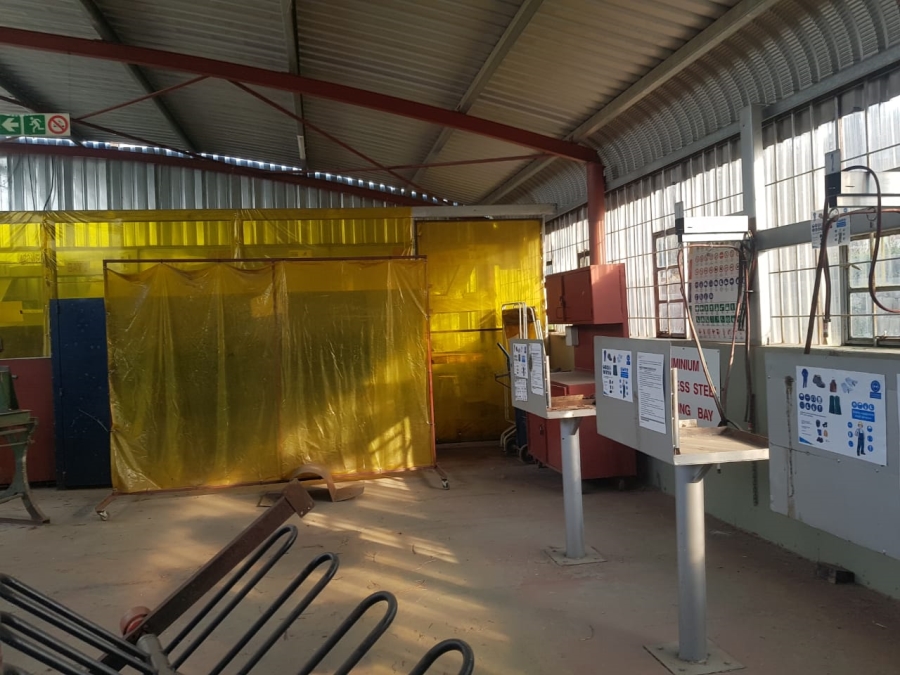 Commercial Property for Sale in Mooi River KwaZulu-Natal