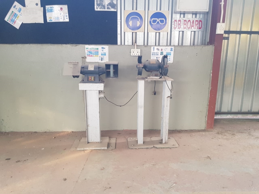 Commercial Property for Sale in Mooi River KwaZulu-Natal