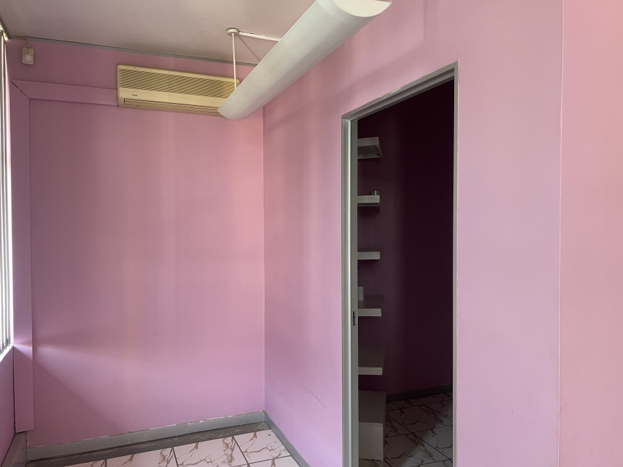 Commercial Property for Sale in Clarendon KwaZulu-Natal