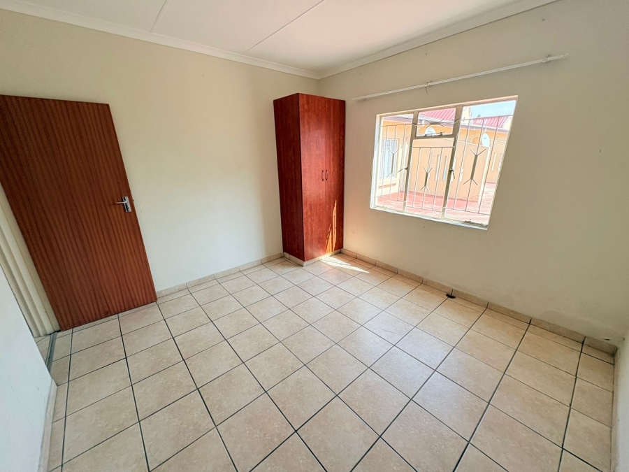 To Let 2 Bedroom Property for Rent in Paradise KwaZulu-Natal