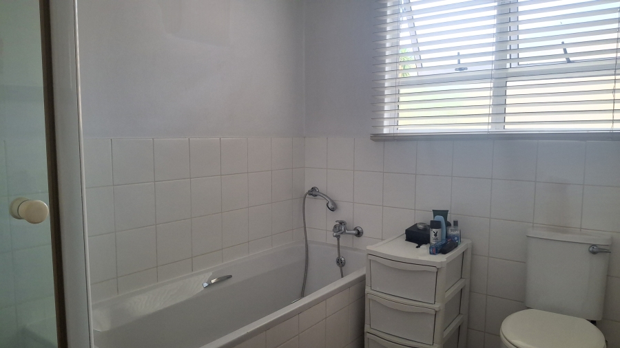 3 Bedroom Property for Sale in Amanzimtoti KwaZulu-Natal