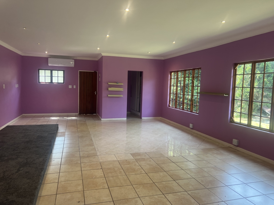 7 Bedroom Property for Sale in Ferncliffe KwaZulu-Natal