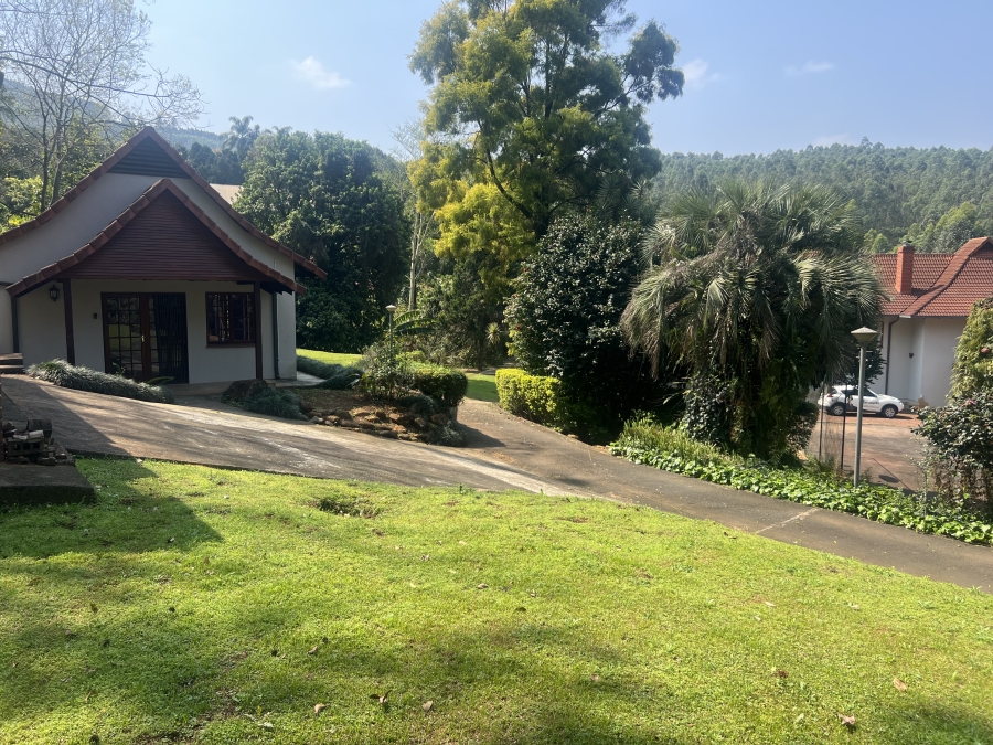 7 Bedroom Property for Sale in Ferncliffe KwaZulu-Natal