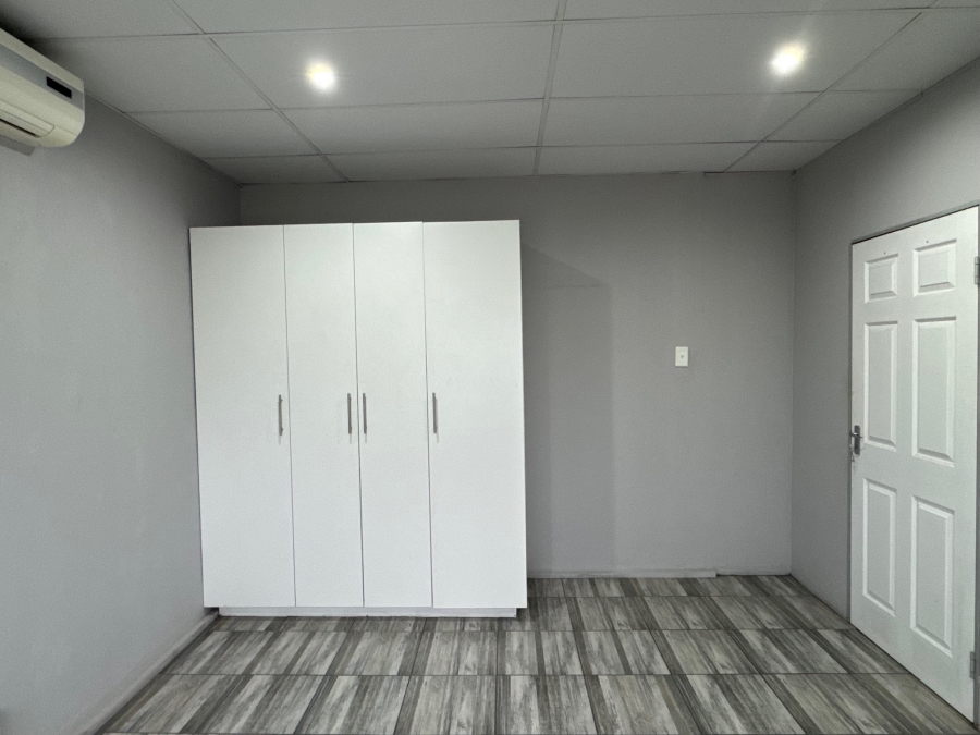To Let 3 Bedroom Property for Rent in Chasedene KwaZulu-Natal