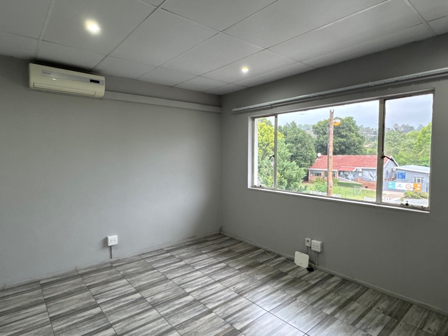 To Let 3 Bedroom Property for Rent in Chasedene KwaZulu-Natal