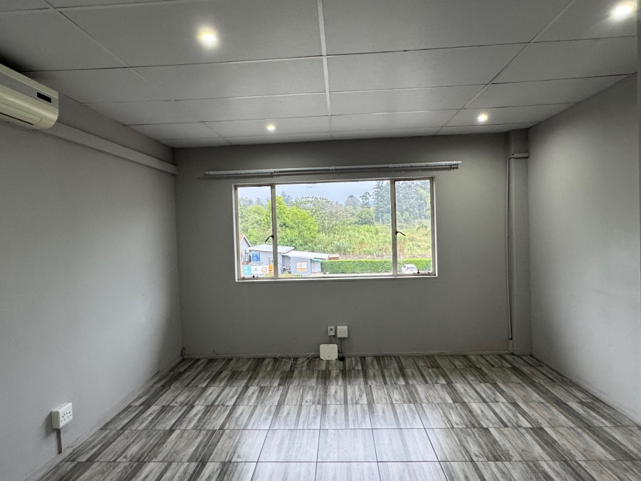 To Let 3 Bedroom Property for Rent in Chasedene KwaZulu-Natal