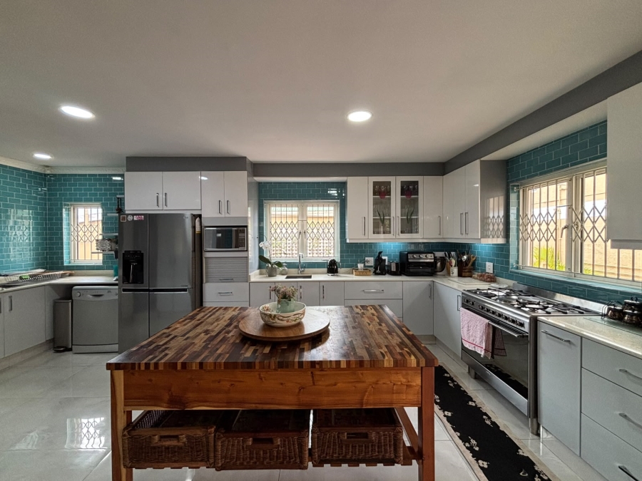 5 Bedroom Property for Sale in Greenwood Park KwaZulu-Natal