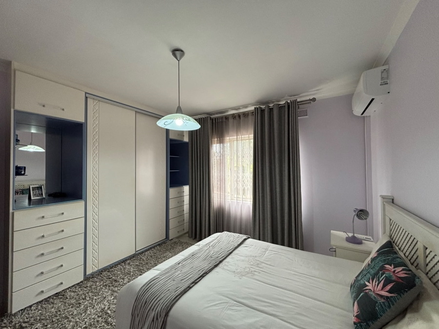 5 Bedroom Property for Sale in Greenwood Park KwaZulu-Natal